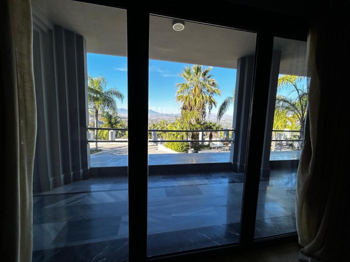 Villa La Paz En Alhaurin El Grande, Malaga Экстерьер фото